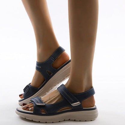 Sandales à plateforme velcro Zara