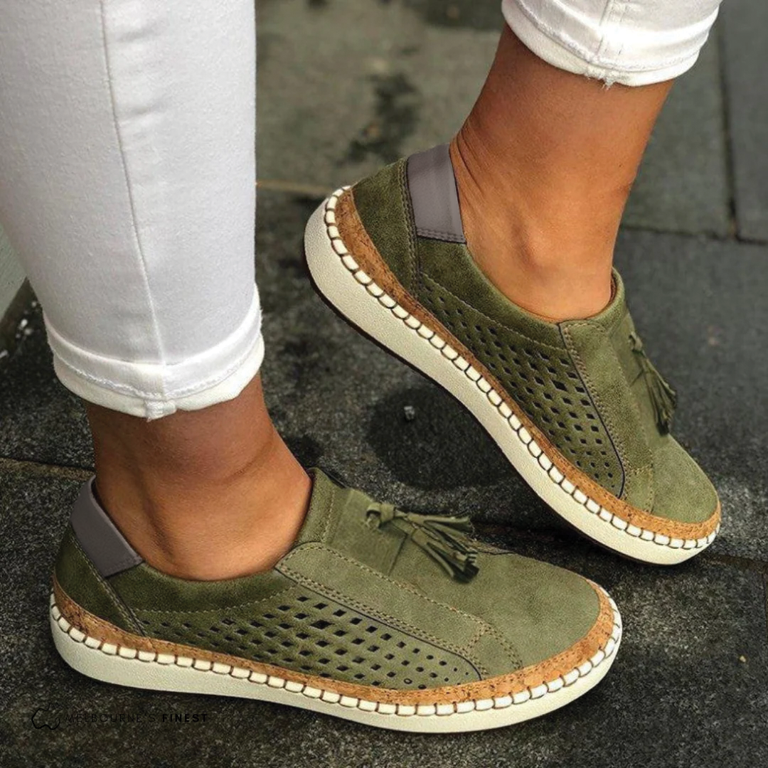 Claire - Chaussures à enfiler perforées
