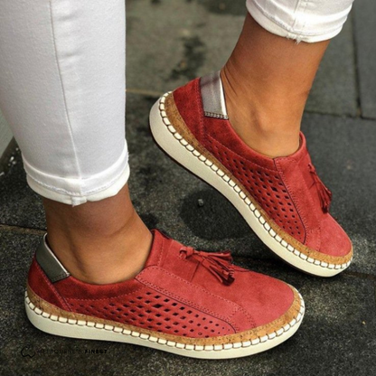 Claire - Chaussures à enfiler perforées