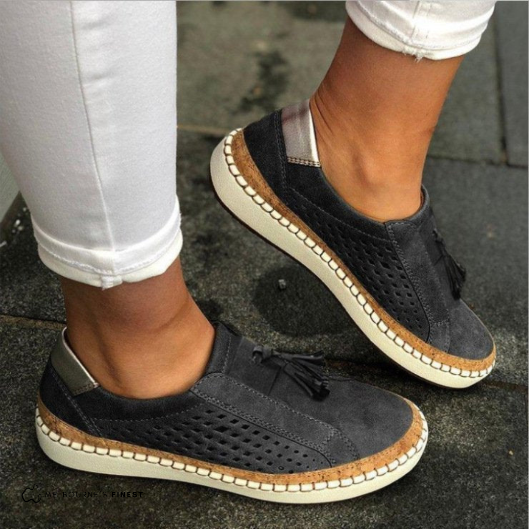 Claire - Chaussures à enfiler perforées