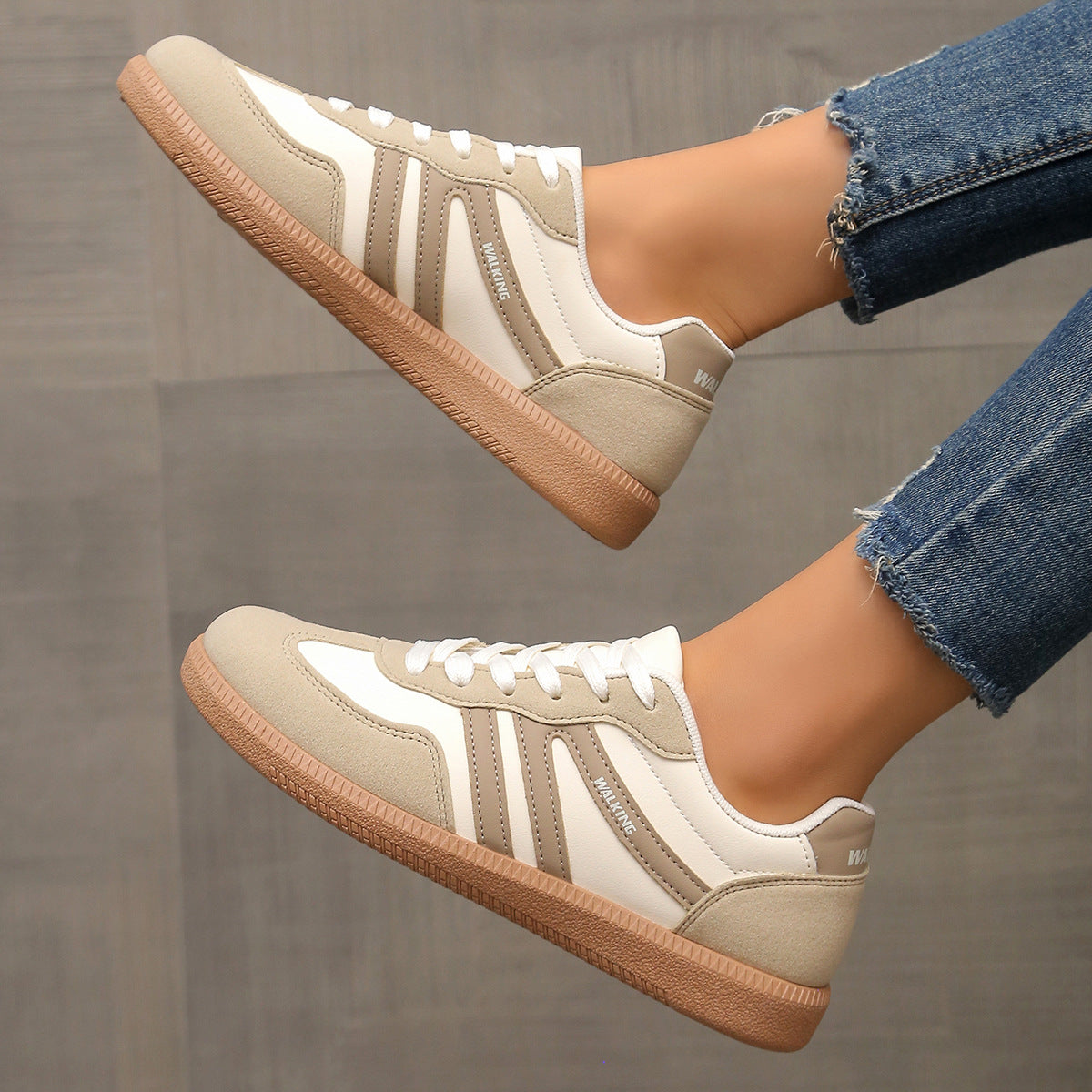 Velia | Orthopaedic Trainers