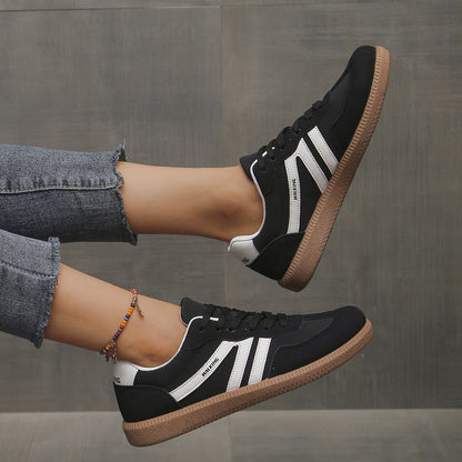 Velia | Orthopaedic Trainers