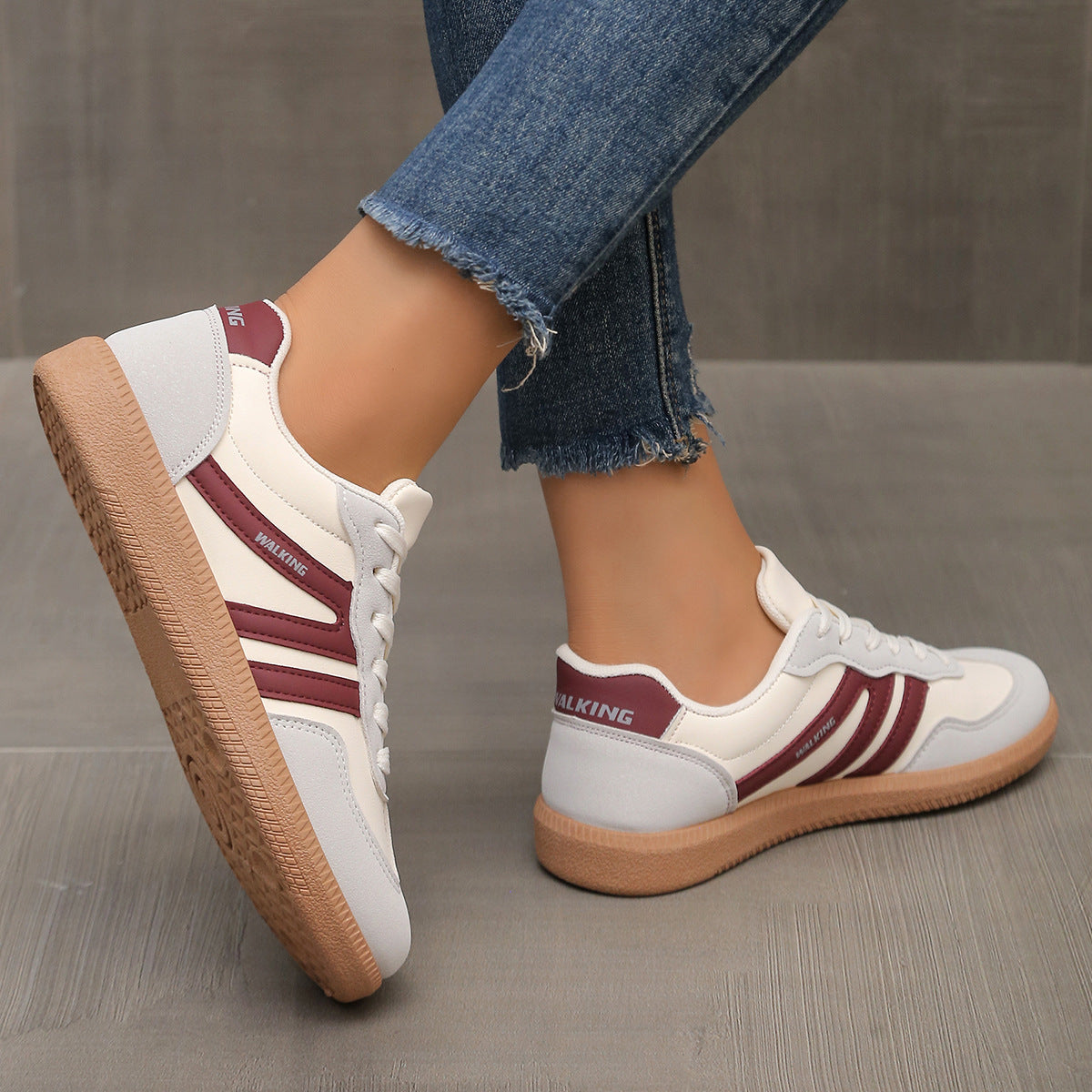 Velia | Orthopaedic Trainers