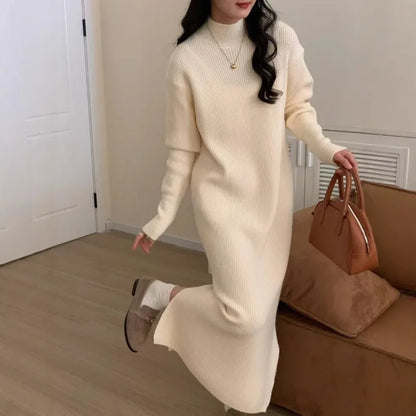 Mila - Cozy Sweater Dress