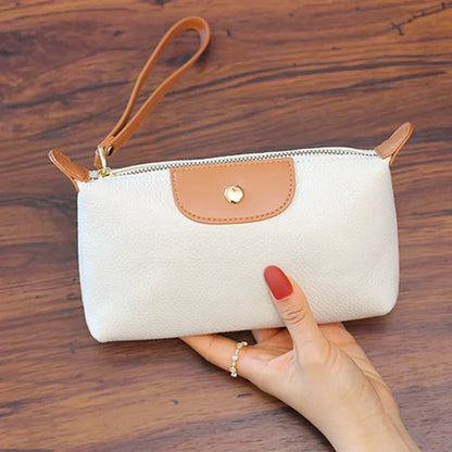 Anne - Pochette à bracelet en cuir végétalien