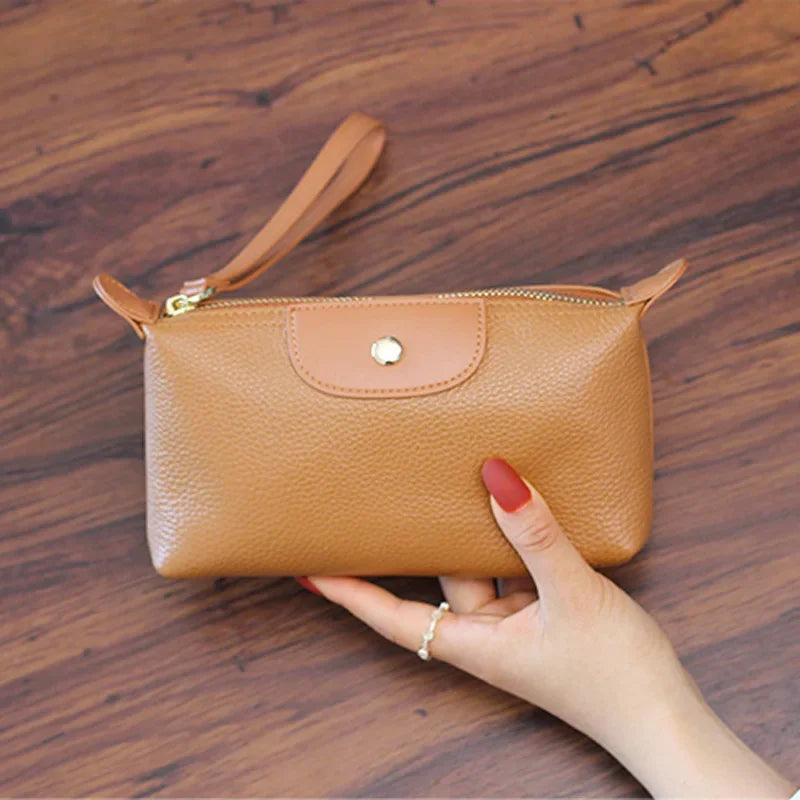 Anne - Pochette à bracelet en cuir végétalien