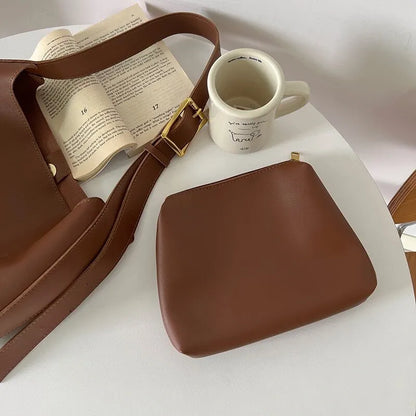 Aria - Sac bandoulière minimaliste en cuir végan